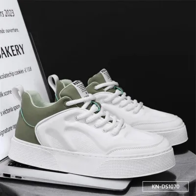 LUXE FLOW CASUAL SHOES